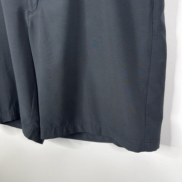 PGA Tour Men's Classic Flat Front Black Golf Shorts in Size 38 - Picture 3 of 6